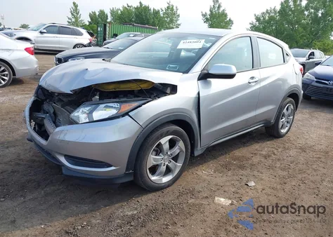 2018 Honda Hr-V Lx z USA, uszkodzony, nr VIN 3CZRU6H35JG710760